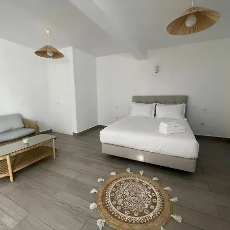 Tides Proprety - Tide ポール・ド・マール